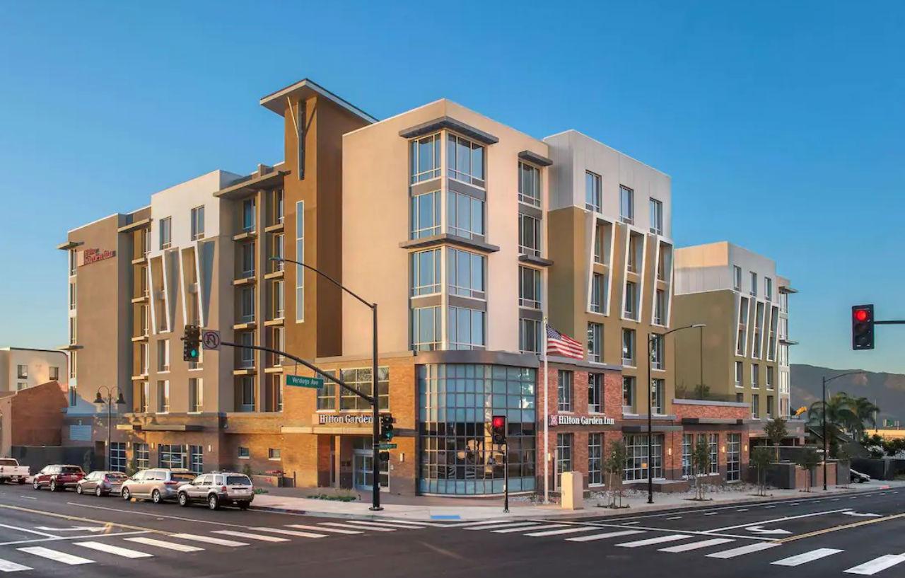 Hilton Garden Inn Burbank Los Angeles Bagian luar foto