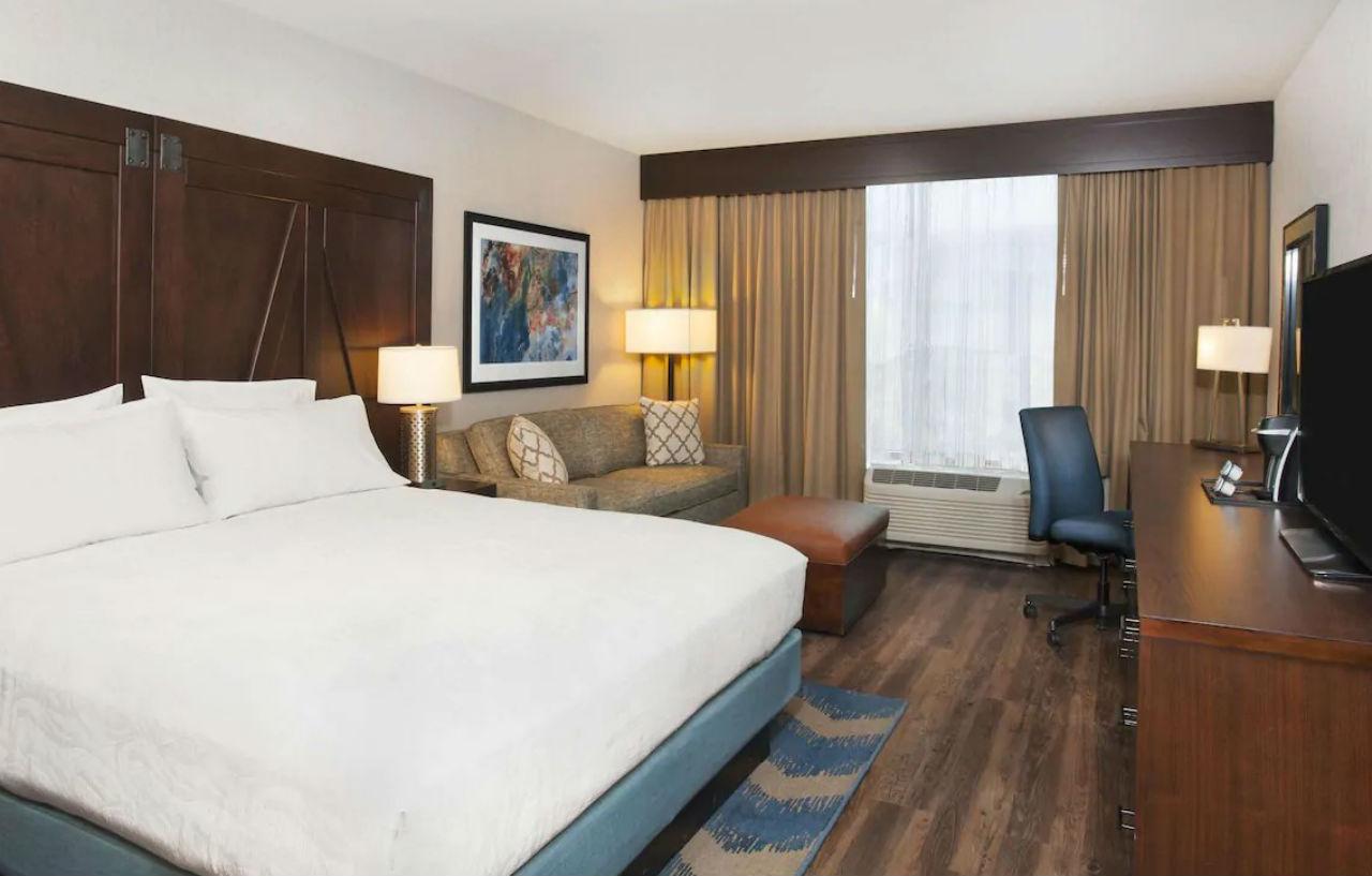 Hilton Garden Inn Burbank Los Angeles Bagian luar foto