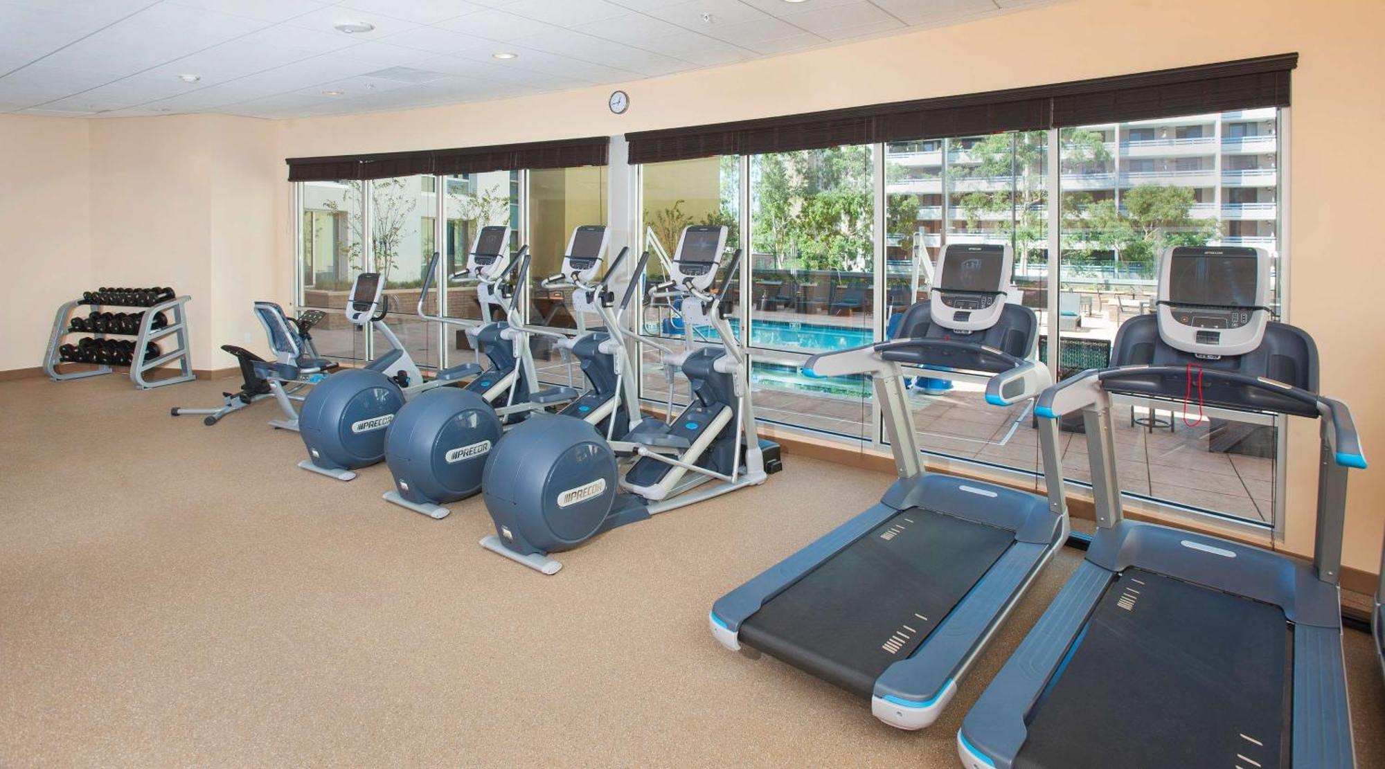 Hilton Garden Inn Burbank Los Angeles Bagian luar foto