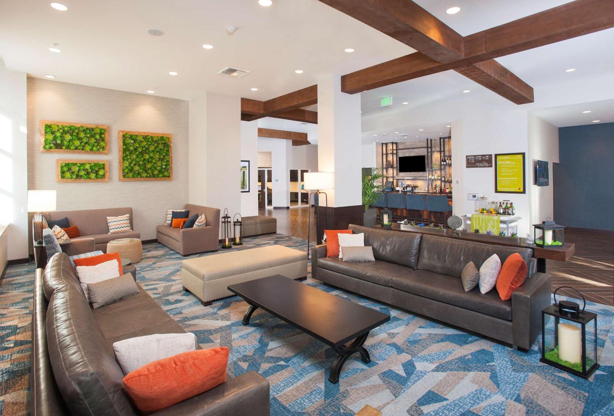 Hilton Garden Inn Burbank Los Angeles Bagian luar foto